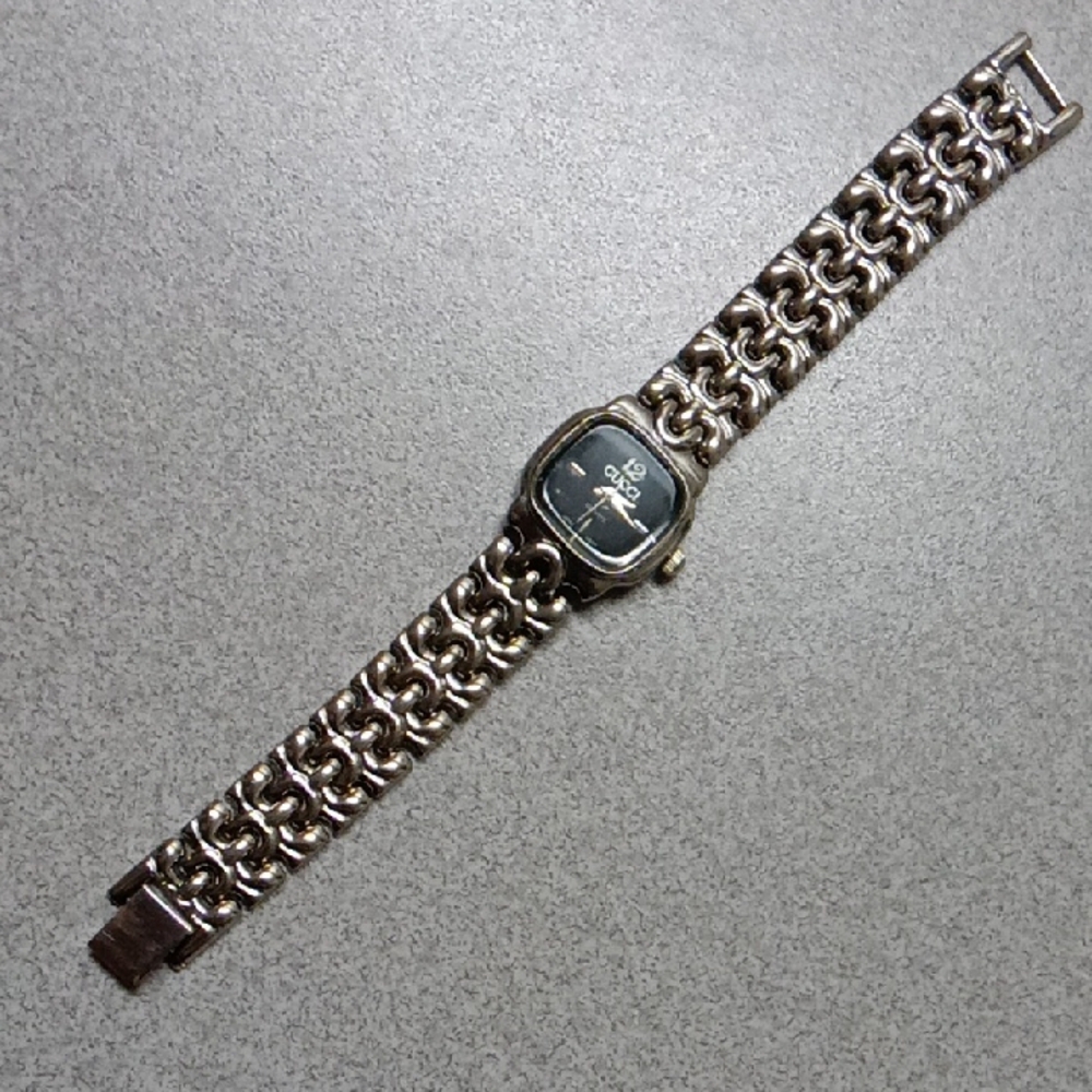 Gucci Silver Chain Link Watch